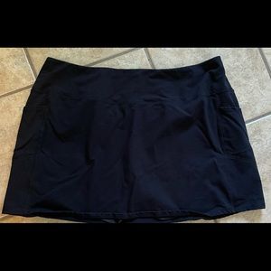 Women’s Black Skort Size 3X